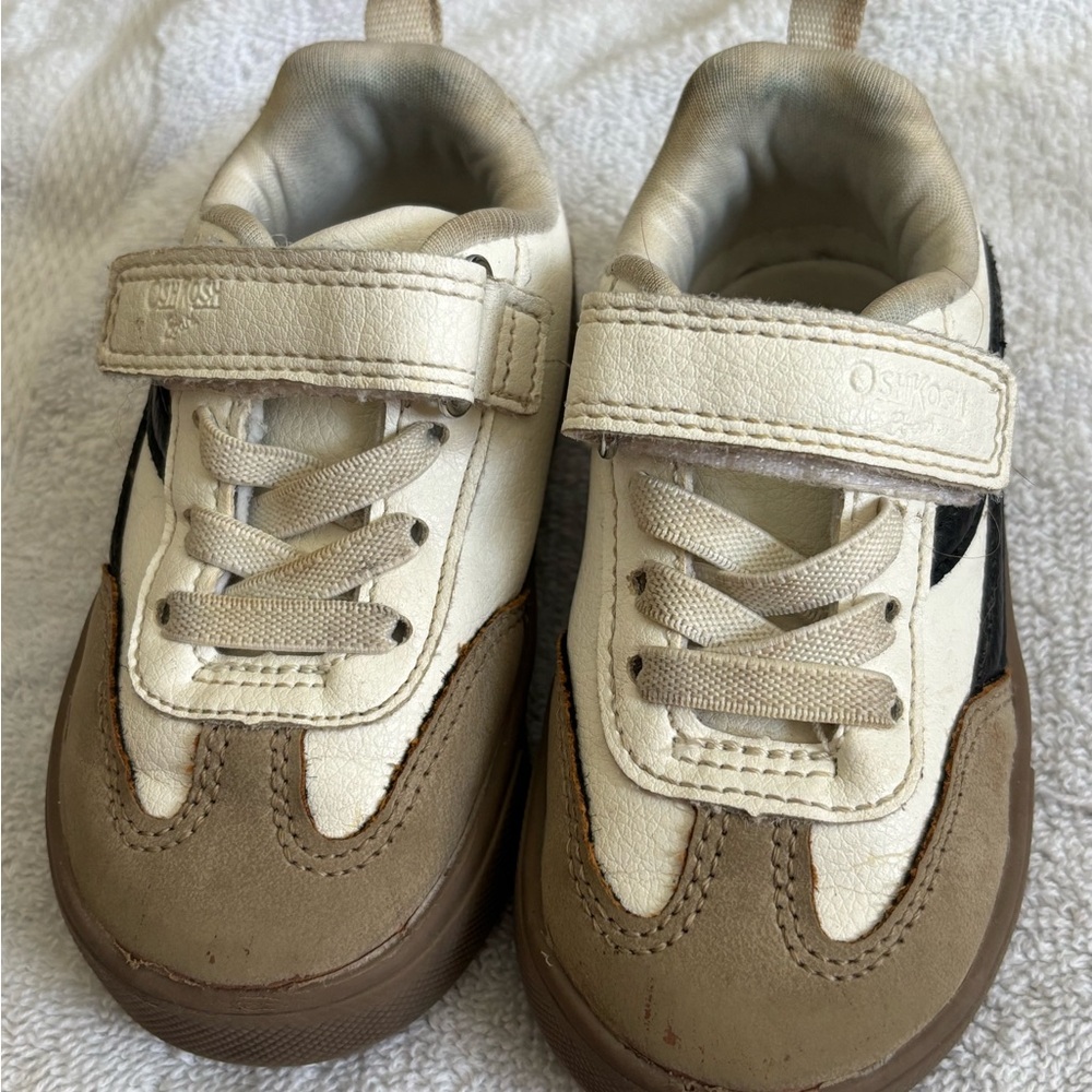 OshKosh B'gosh Cream and Brown Kids Sneakers